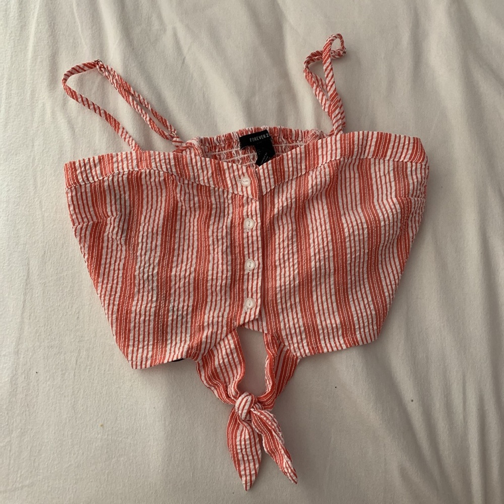 RED AND WHITE STRIPED TOP